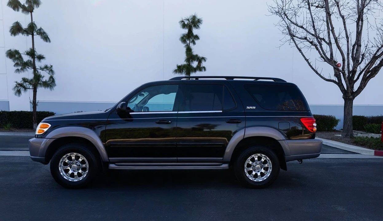 2001 Toyota Sequoia 1st Gen - Image 4 of 21