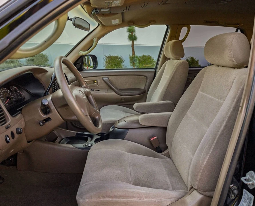 2001 Toyota Sequoia 1st Gen - Image 18 of 21