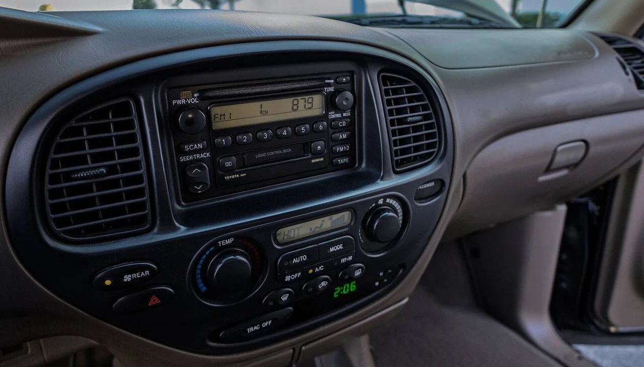 2001 Toyota Sequoia 1st Gen - Image 21 of 21