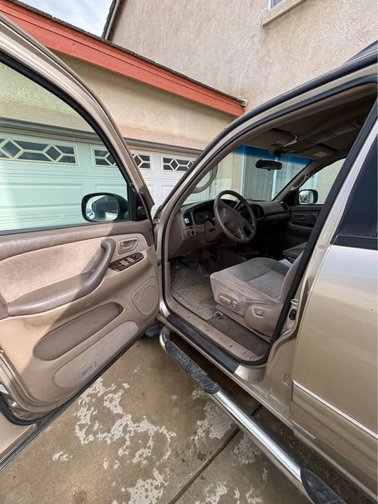 2001 Toyota Sequoia 1st Gen - Image 12 of 12
