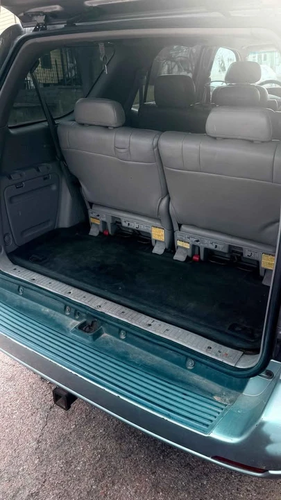 2001 Toyota Sequoia 1st Gen - Image 10 of 10