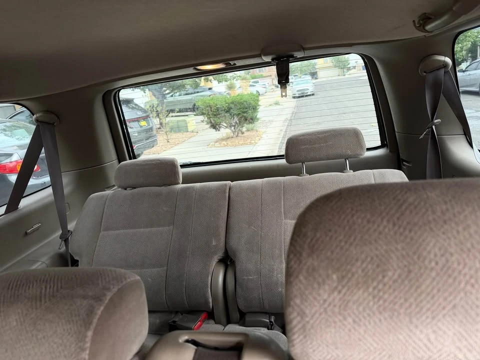 2001 Toyota Sequoia 1st Gen - Image 4 of 7