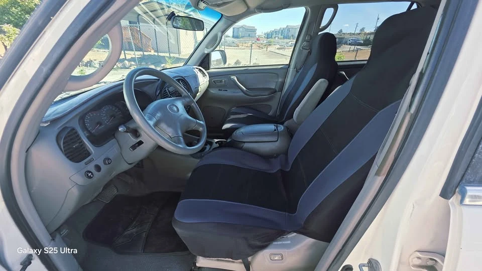 2001 Toyota Sequoia 1st Gen - Image 4 of 8