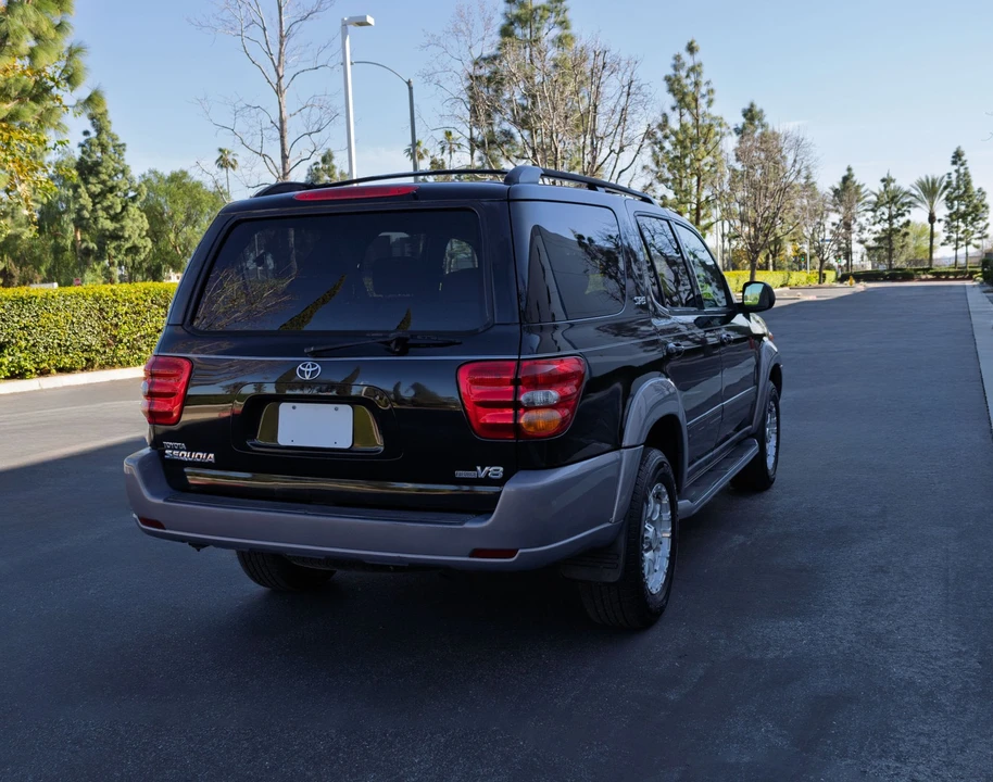 2001 Toyota Sequoia 1st Gen - Image 14 of 21