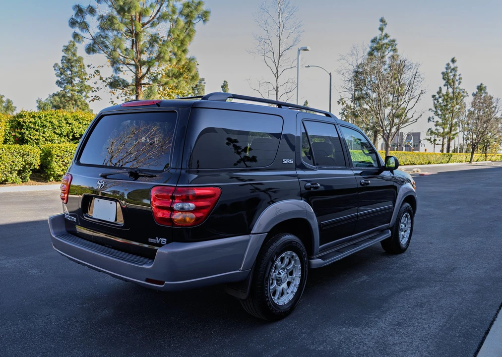 2001 Toyota Sequoia 1st Gen - Image 12 of 21