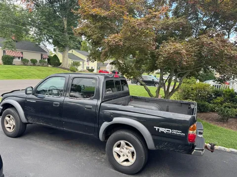 2001 Toyota Tacoma Double Cab TRD Off-Road Pickup 4D 5 ft