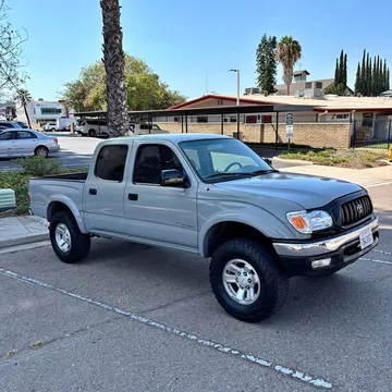 2001 Toyota Tacoma Double Cab TRD Off-Road Pickup 4D 5 ft