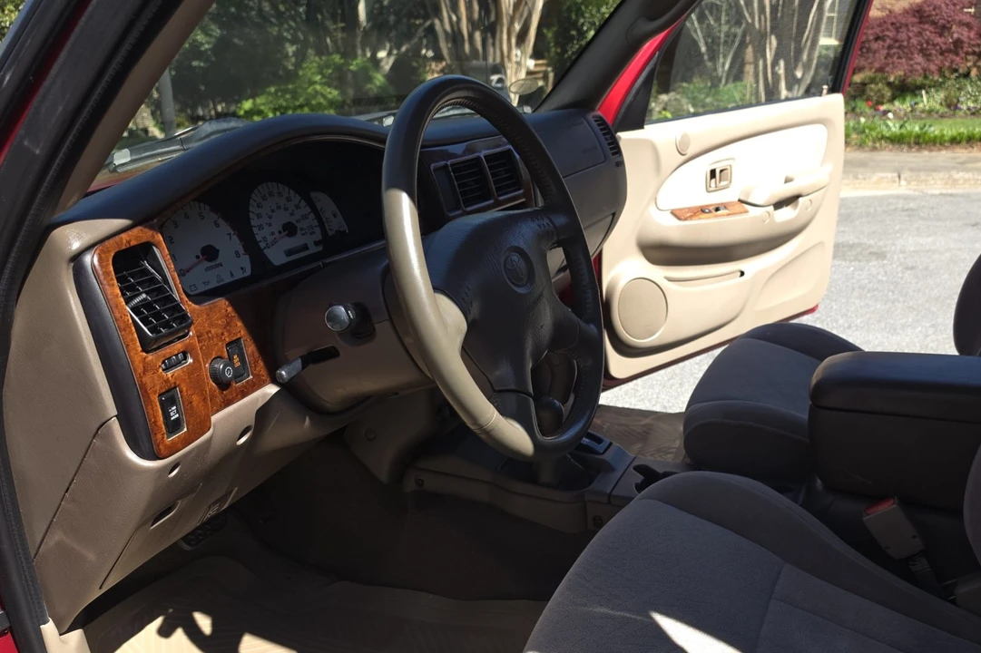 2001 Toyota Tacoma 1st Gen - Image 5 of 8