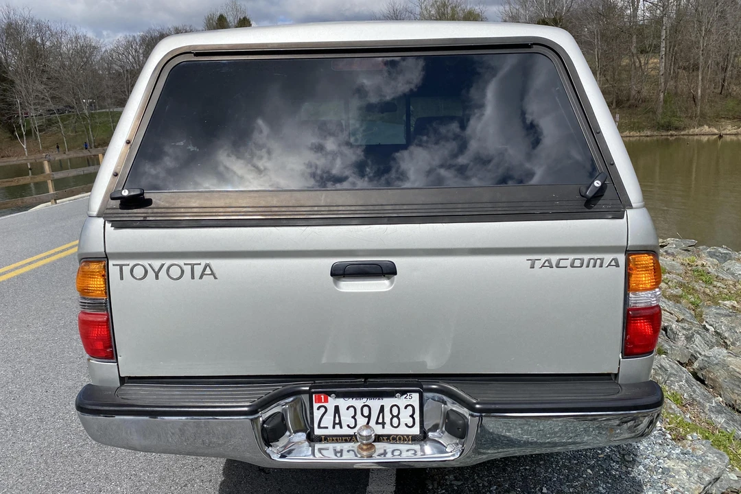 2001 Toyota Tacoma 1st Gen - Image 5 of 9