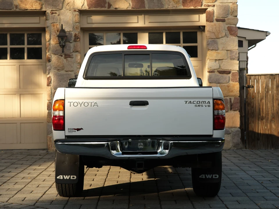 2001 Toyota Tacoma 1st Gen - Image 27 of 31