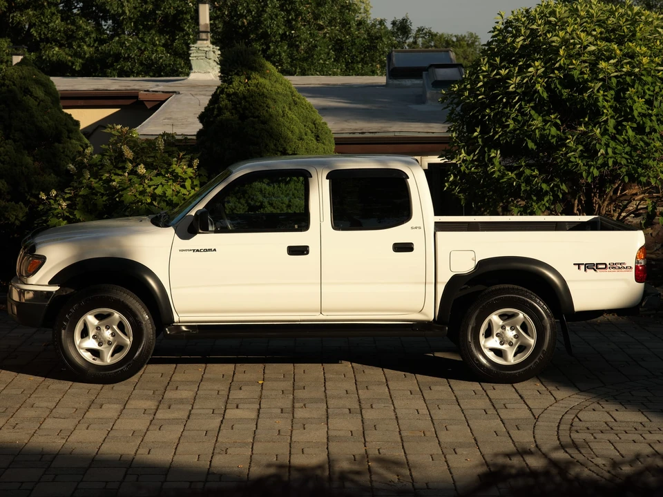 2001 Toyota Tacoma 1st Gen - Image 9 of 31