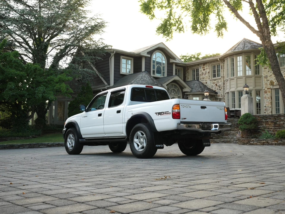 2001 Toyota Tacoma 1st Gen - Image 23 of 31