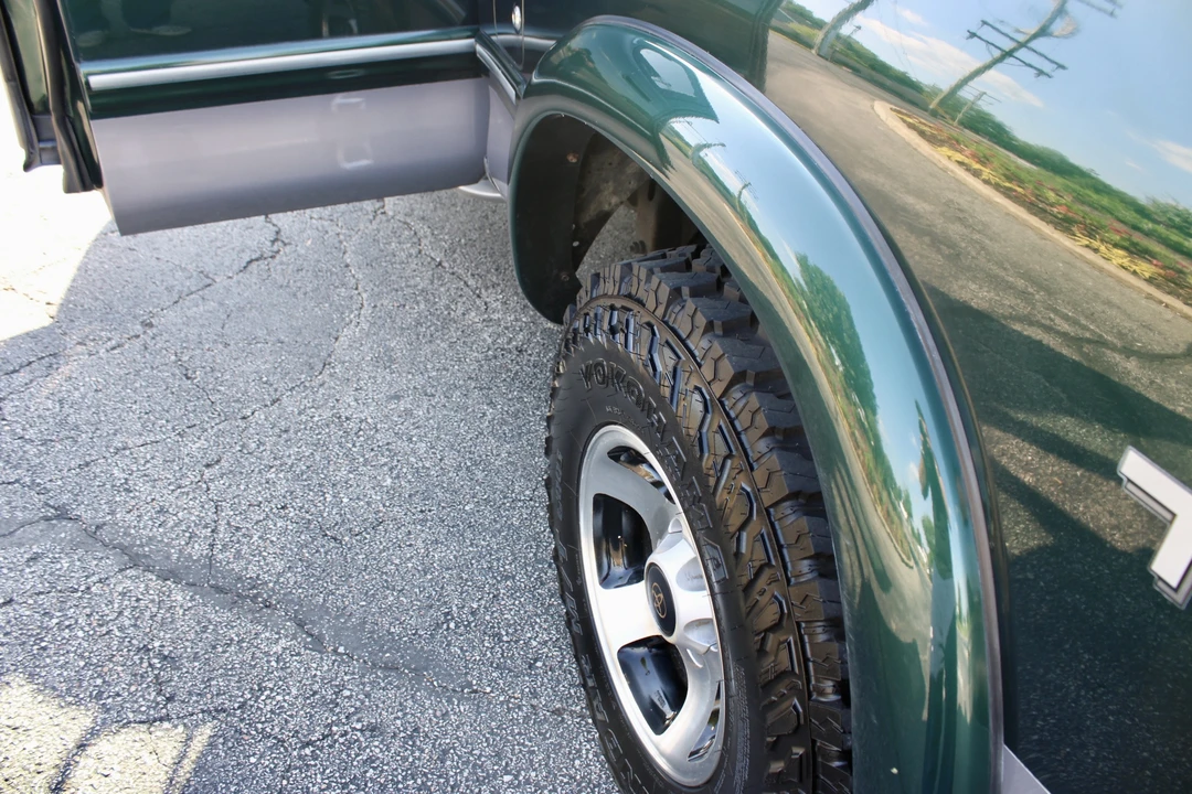 2001 Toyota Tundra 1st Gen - Image 25 of 31