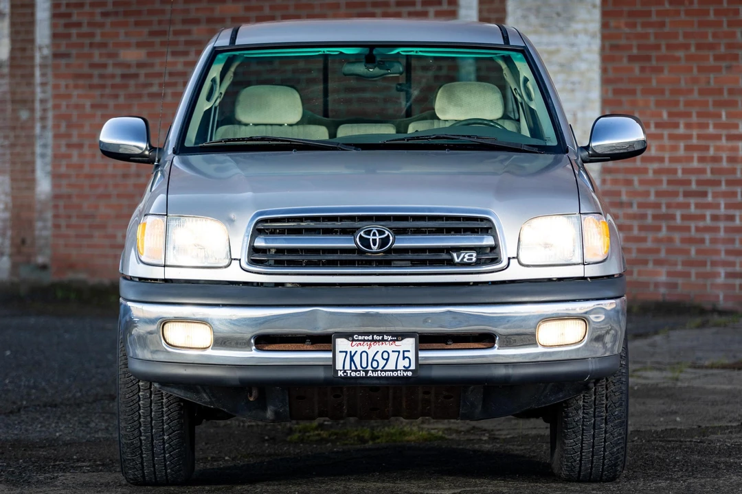 2001 Toyota Tundra 1st Gen - Image 2 of 31