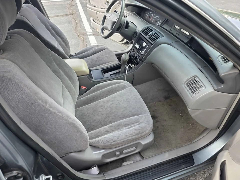 2001 Toyota Avalon 2nd Gen - Image 5 of 13