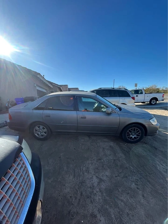 2001 Toyota Avalon 2nd Gen - Image 7 of 9