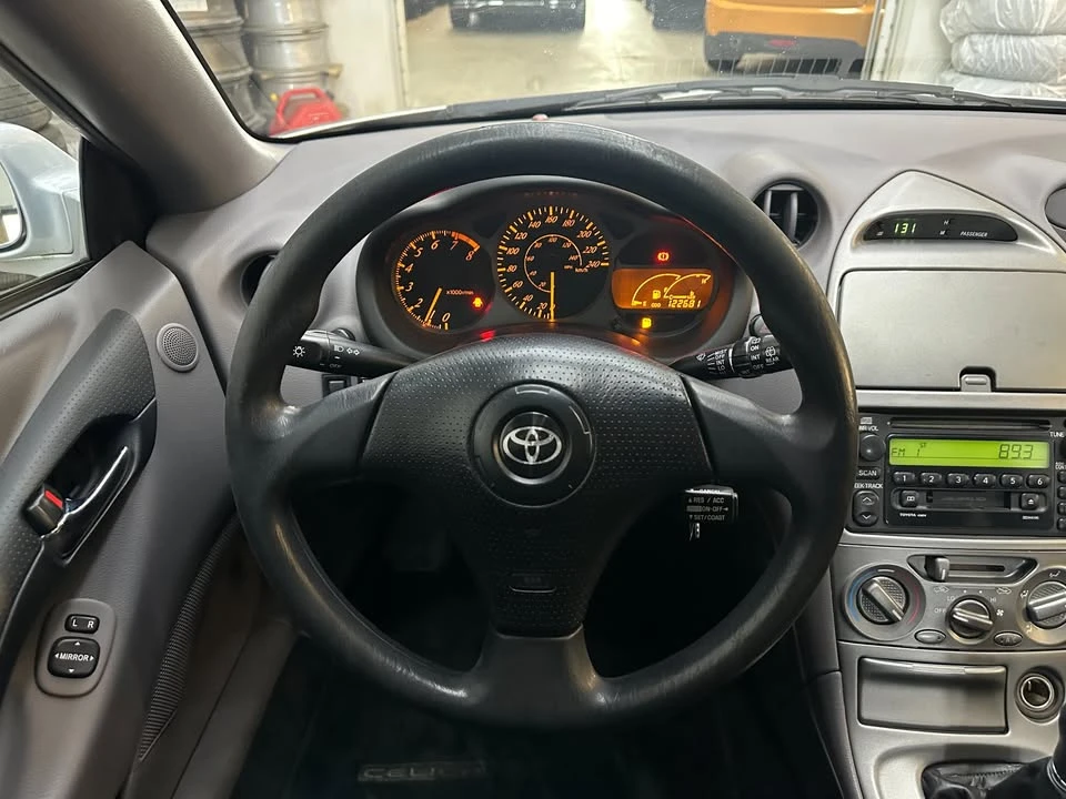 2001 Toyota Celica 7th Gen - Image 9 of 20