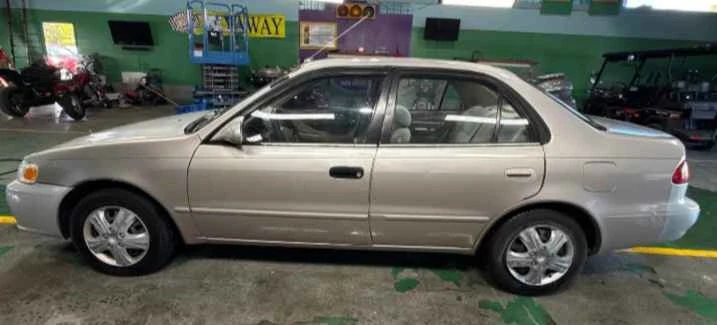 2001 Toyota Corolla 8th Gen - Image 8 of 11