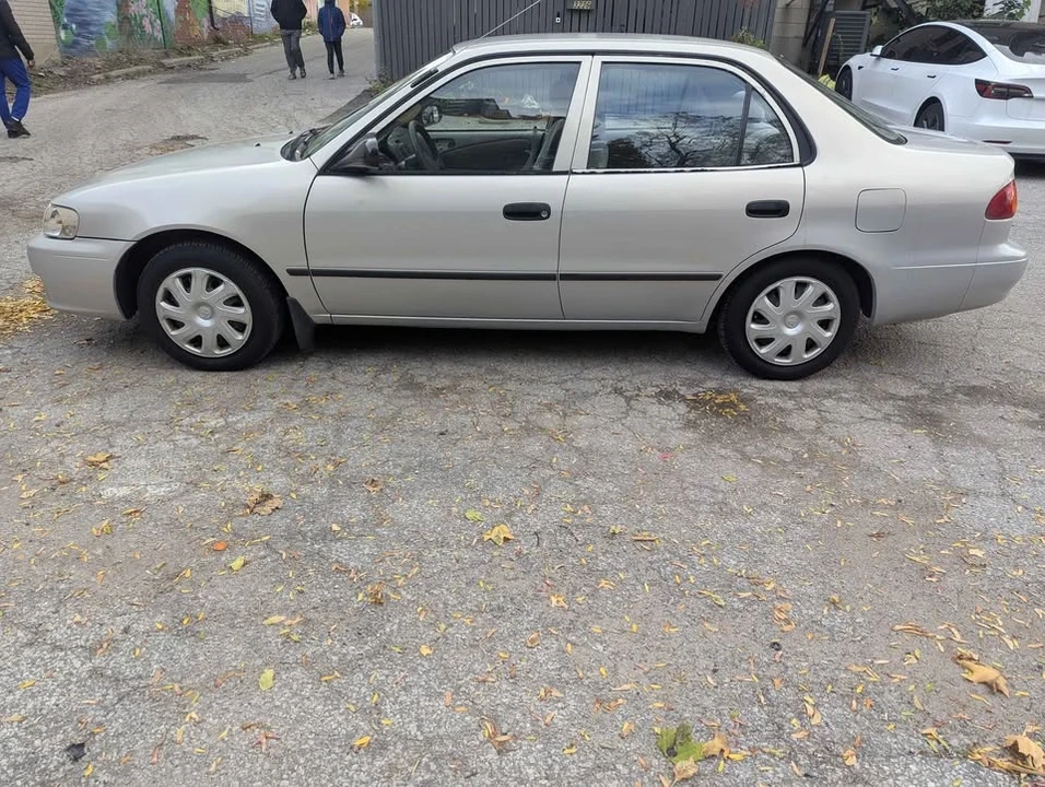 2001 Toyota Corolla 8th Gen - Image 11 of 16