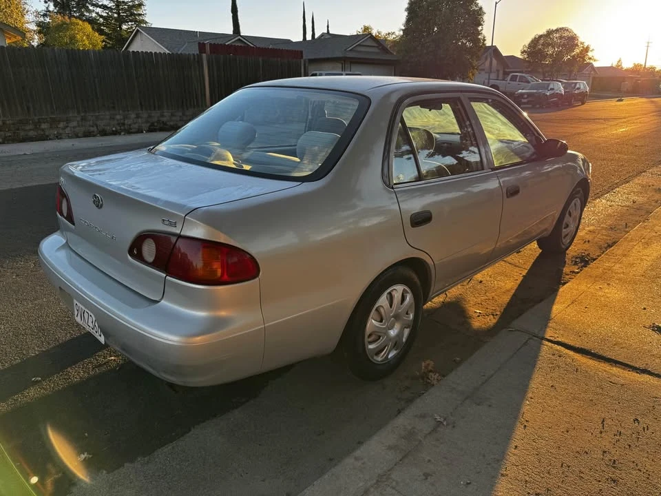 2001 Toyota Corolla 9th Gen - Image 4 of 13