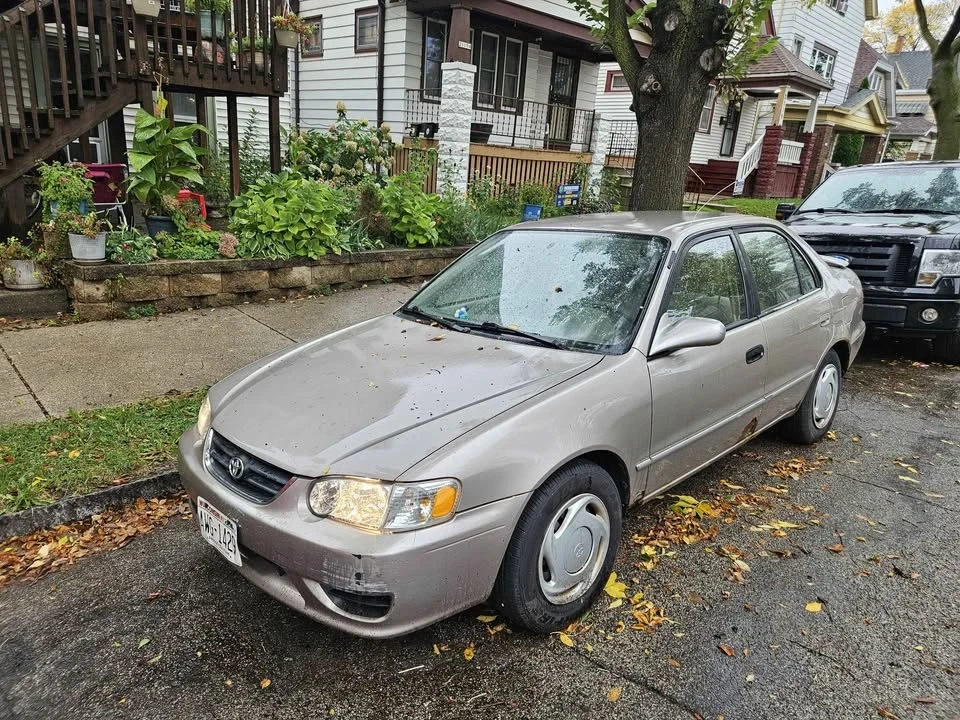 2001 Toyota Corolla 8th Gen - Image 2 of 5