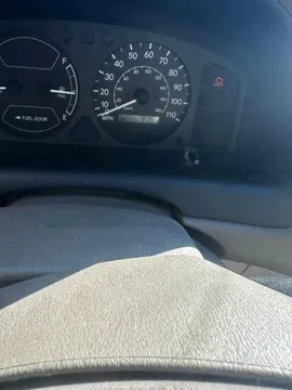 2001 Toyota Corolla 9th Gen - Image 2 of 10