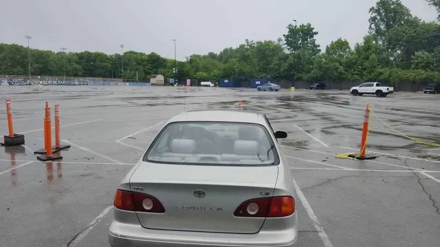 2001 Toyota Corolla 9th Gen - Image 3 of 10