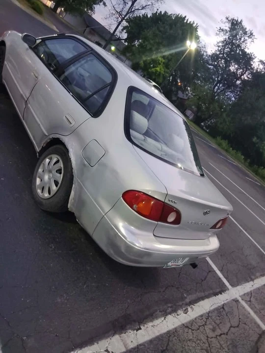 2001 Toyota Corolla 9th Gen - Image 7 of 10