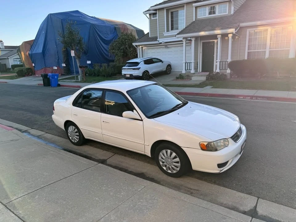 2001 Toyota Corolla 8th Gen - Image 5 of 10