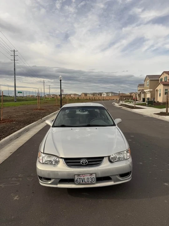2001 Toyota Corolla 8th Gen - Image 2 of 16