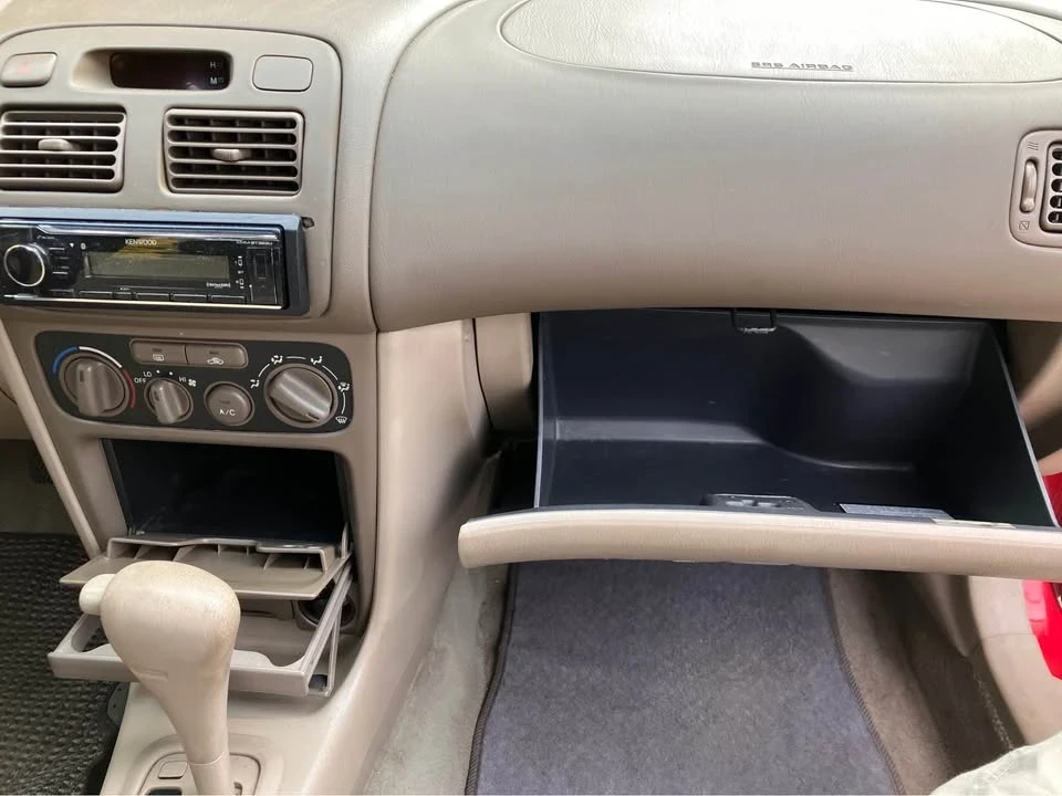 2001 Toyota Corolla 8th Gen - Image 15 of 19