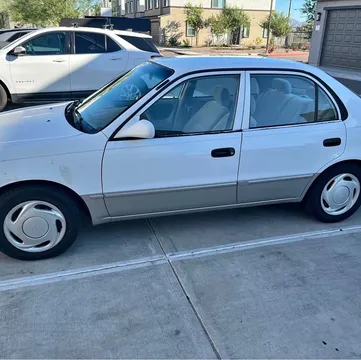 2001 Toyota Corolla LE