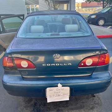 2001 Toyota Corolla LE Sedan