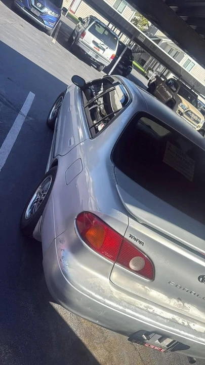 2001 Toyota Corolla 8th Gen - Image 2 of 8