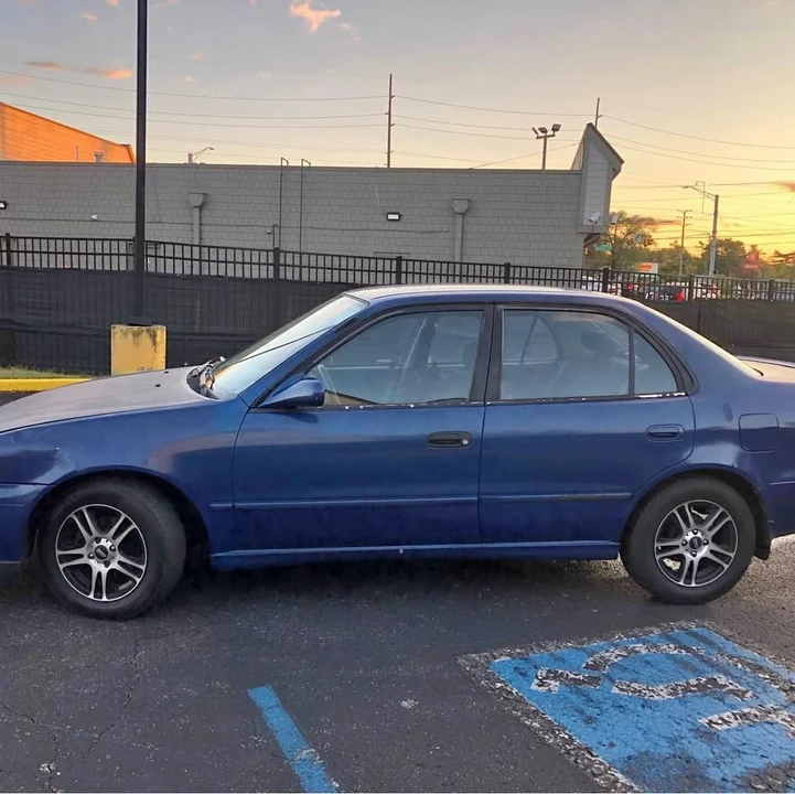2001 Toyota Corolla 8th Gen - Image 1 of 11