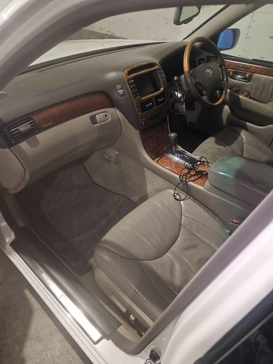 2001 Toyota Crown 11th Gen - Image 13 of 17