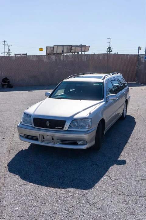 2001 Toyota Crown 11th Gen - Image 2 of 20