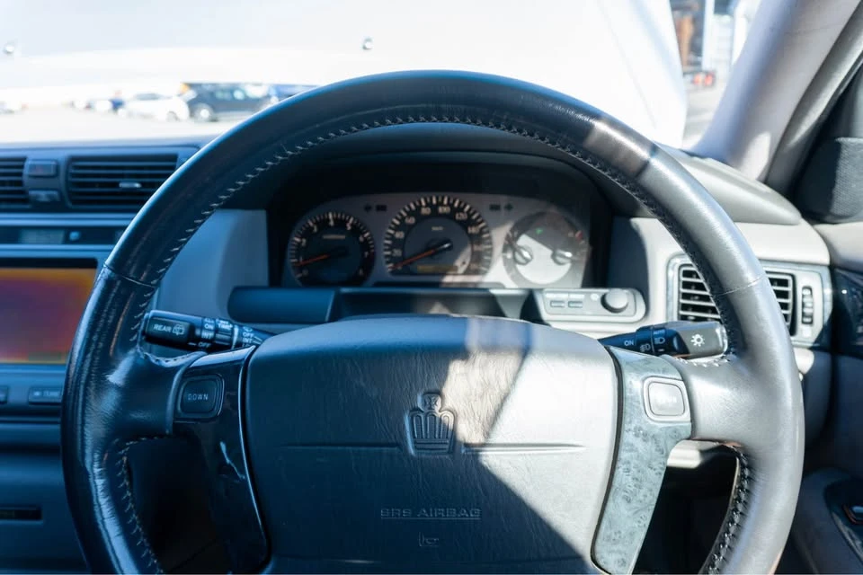2001 Toyota Crown 11th Gen - Image 11 of 20