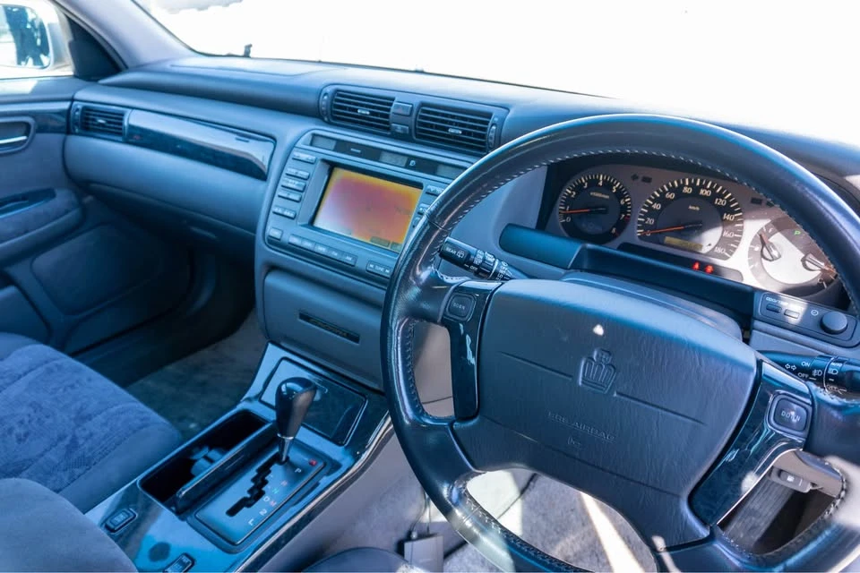 2001 Toyota Crown 11th Gen - Image 10 of 20