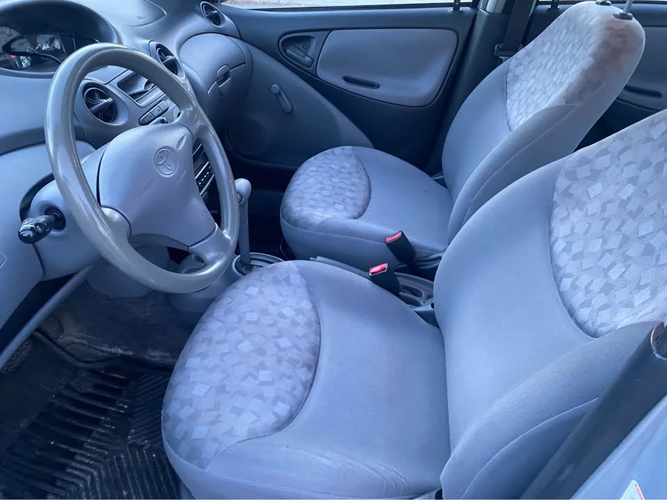2001 Toyota Echo - Image 7 of 9