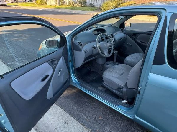2001 Toyota Echo - Image 12 of 13