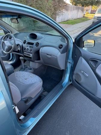 2001 Toyota Echo - Image 9 of 13