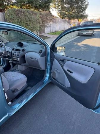 2001 Toyota Echo - Image 11 of 13