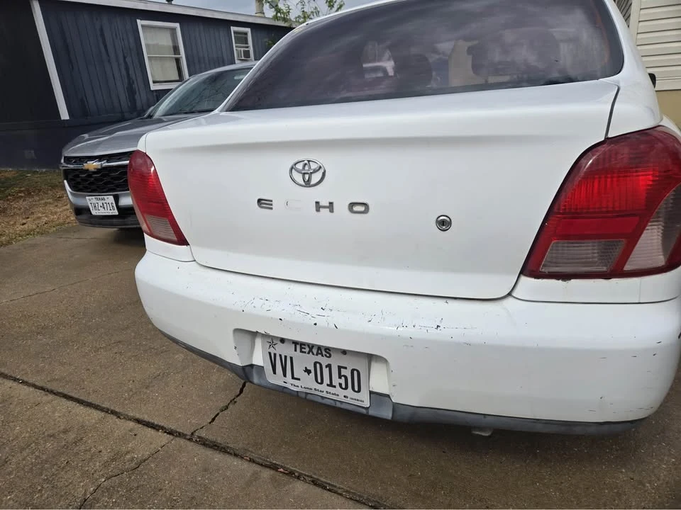 2001 Toyota Echo - Image 4 of 7
