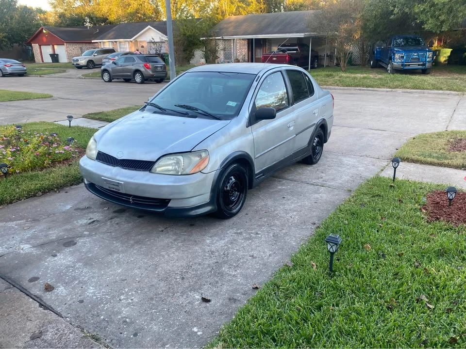 2001 Toyota Echo - Image 3 of 10
