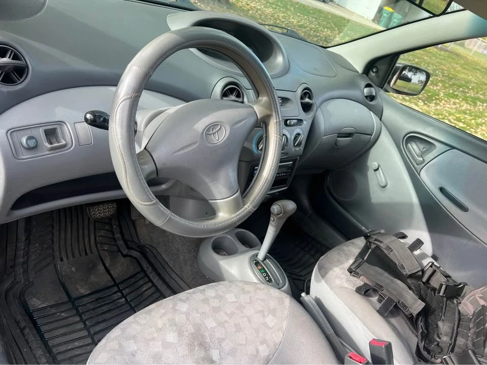 2001 Toyota Echo - Image 6 of 10