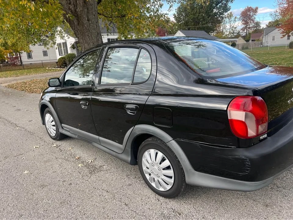 2001 Toyota Echo - Image 4 of 10