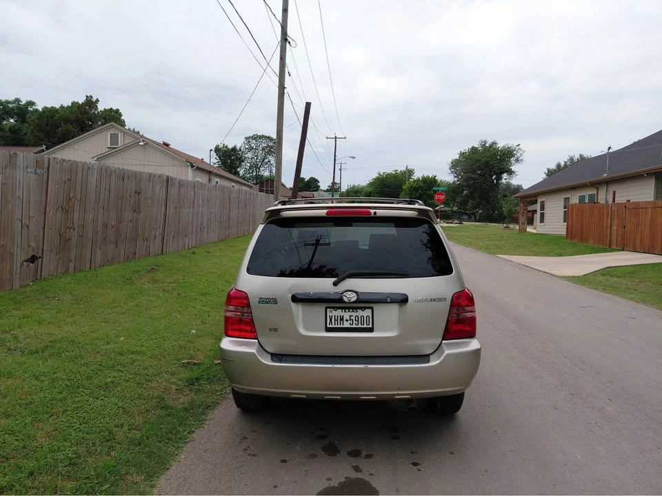 2001 Toyota Highlander - Image 7 of 9