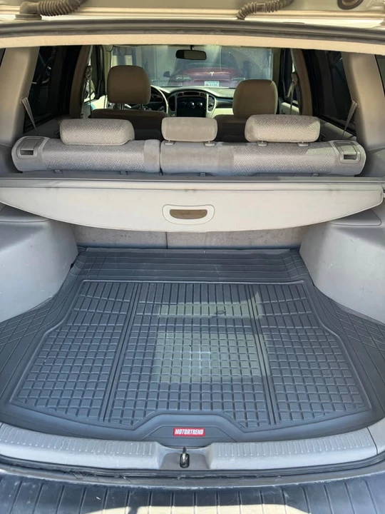 2001 Toyota Highlander - Image 18 of 19