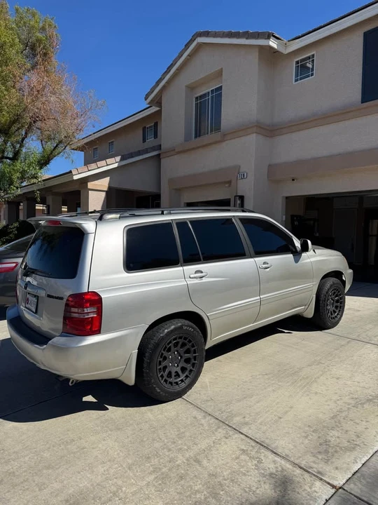 2001 Toyota Highlander - Image 3 of 19